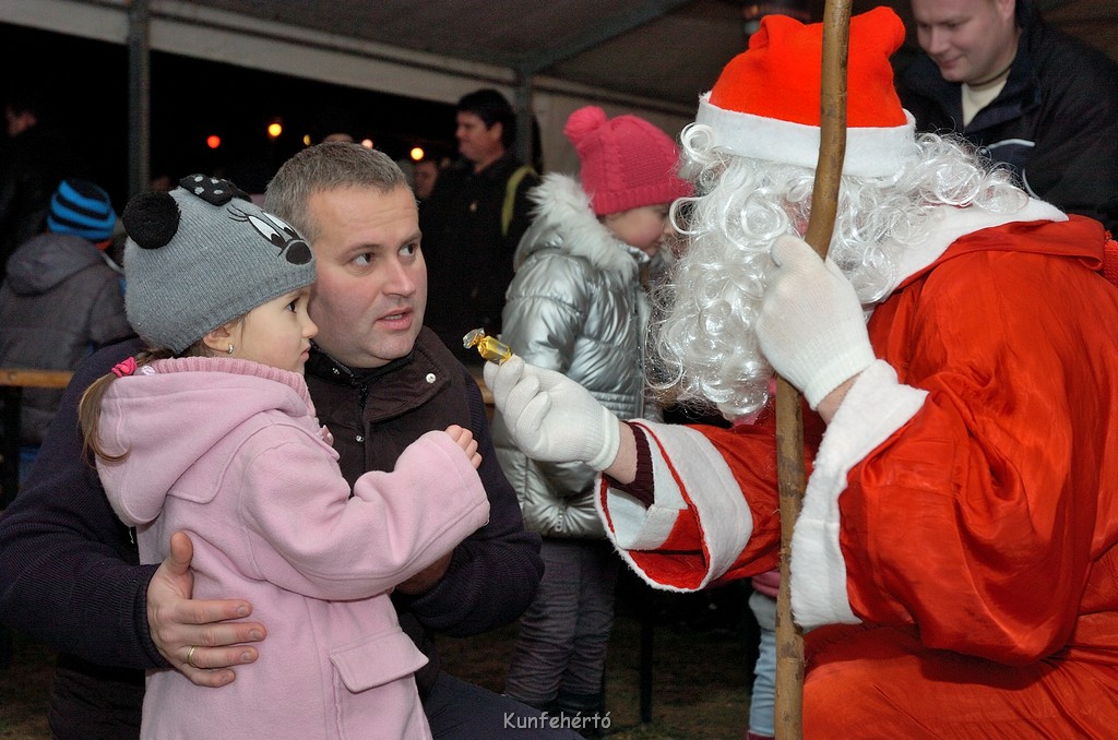adventi 10