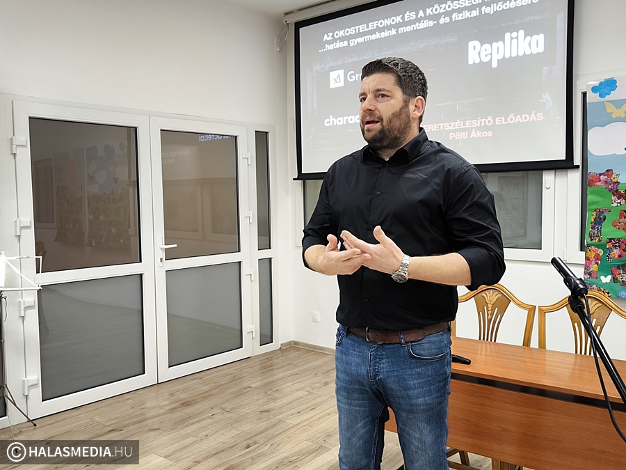 Mennyit internetezhetnek a gyerekek?