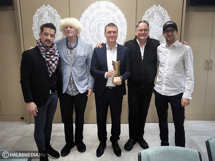 Ilyen lesz a Halasra érkező Tesla musical