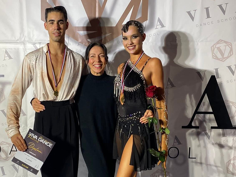 Stúdió 2000: bajnoki cím, nemzetközi sikerek 