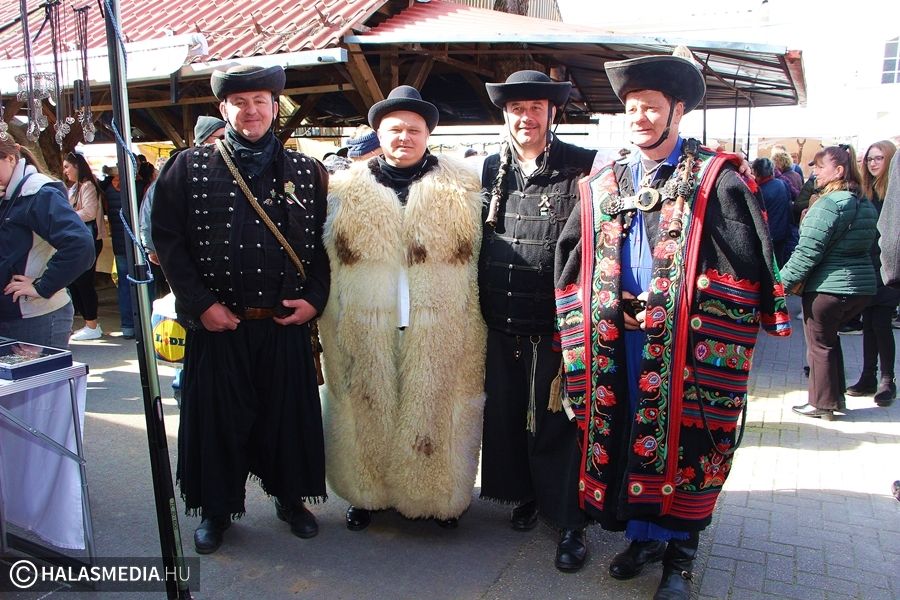 Hagyományőrzés felsőfokon