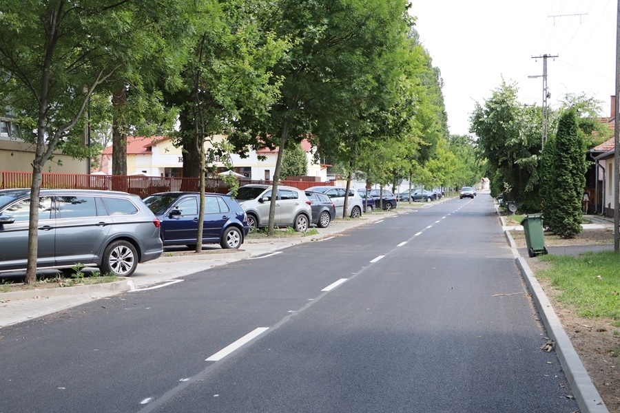 Átadták a Fazekas utca felújított szakaszát