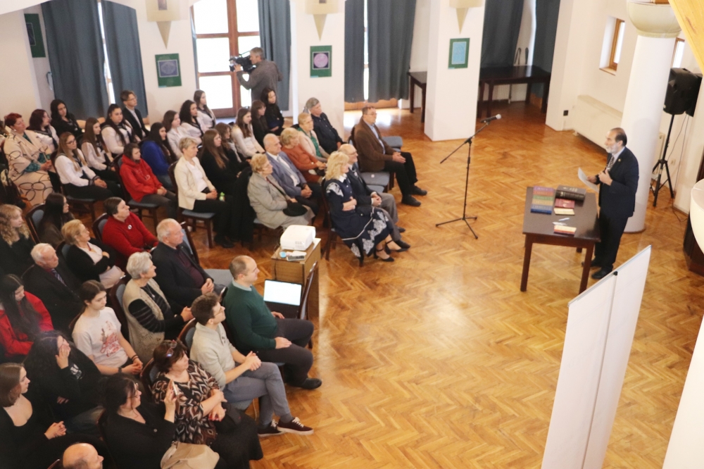 (►) Magyar Örökség Konferenciát tartottak a Csipkeházban 