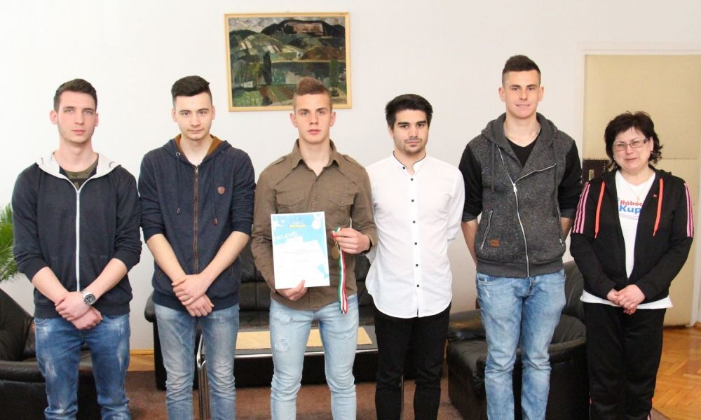 A tekós tornászoké a polgármesteri különdíj