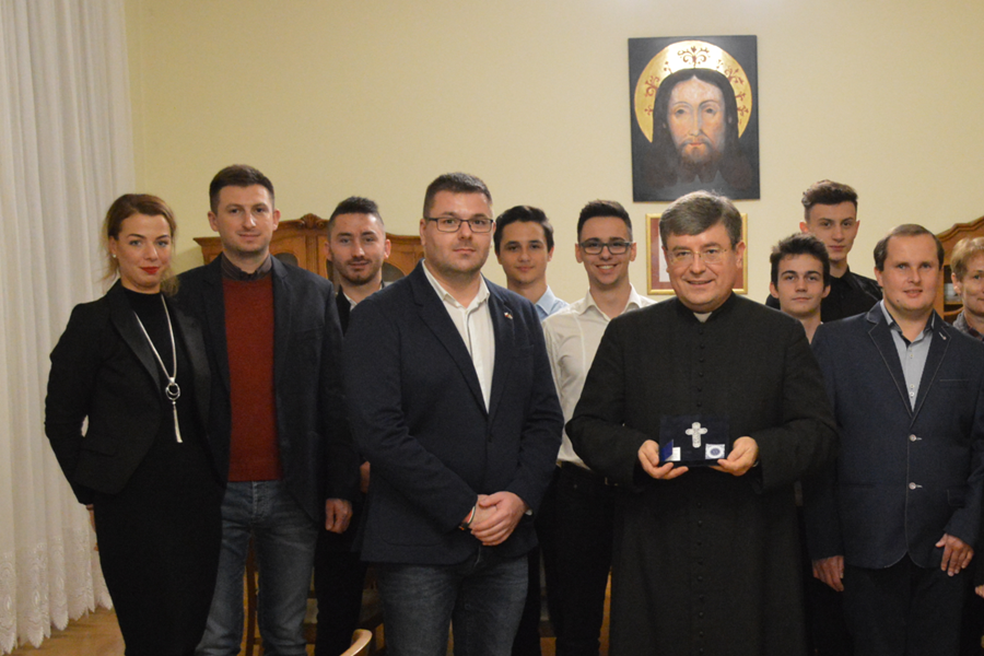 Halasi csipke az újszandeci plébánián
