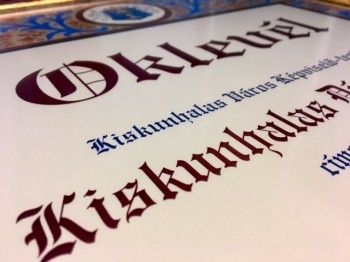 A hónap végéig lehet a „Kiskunhalas díszpolgára” címre jelölést tenni