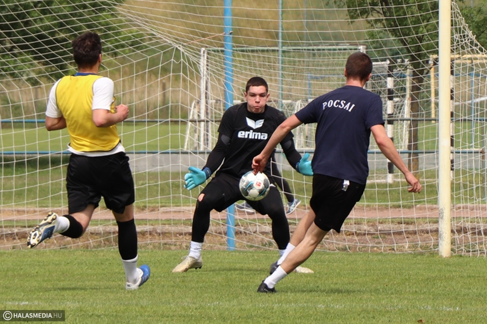 KFC: a felnőtt az U19 ellen meccselt (galéria)