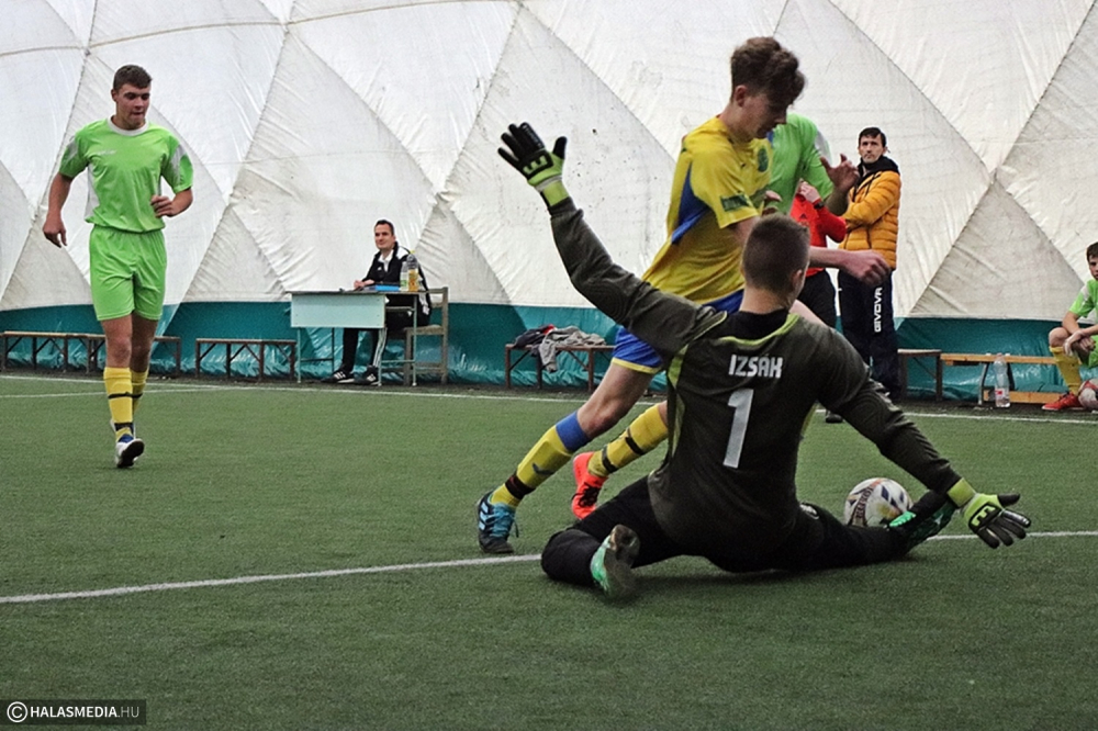 Futsal: 12 gól az izsáki kapuban (galéria)