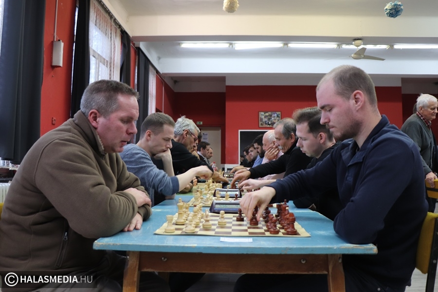 Idén is versennyel emlékeztek Szécsényi Mihályra a sakkozók (galéria)