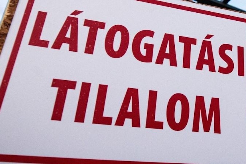 Részleges látogatási tilalom lép életbe a halasi kórházban