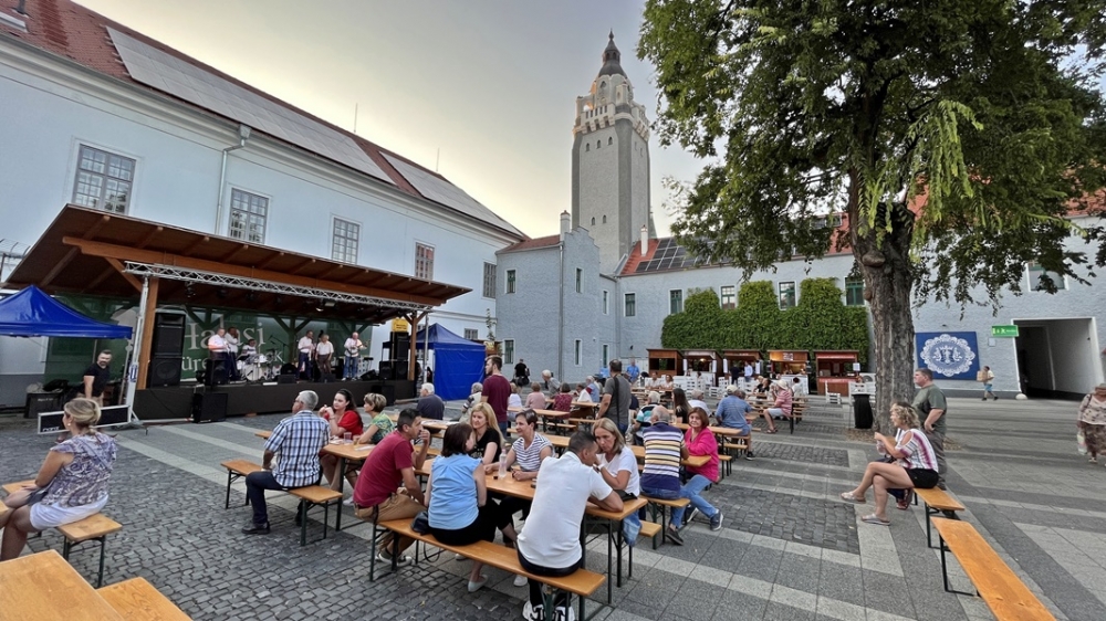 Szüreti Borudvar-hajnalig szórakoztak a vendégek