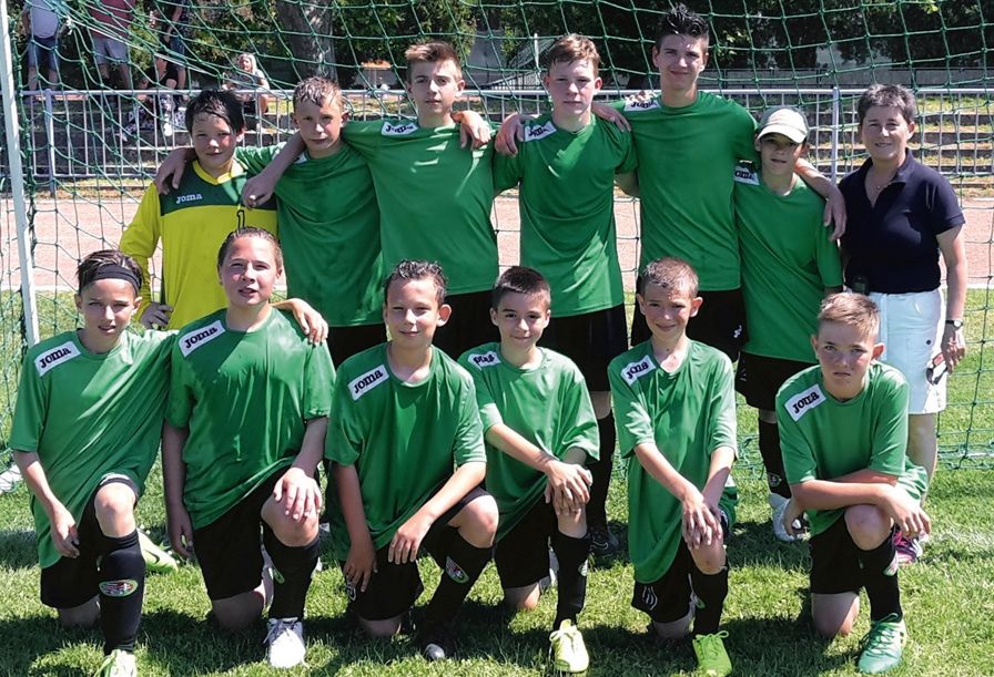 Remek felsős siker fociban