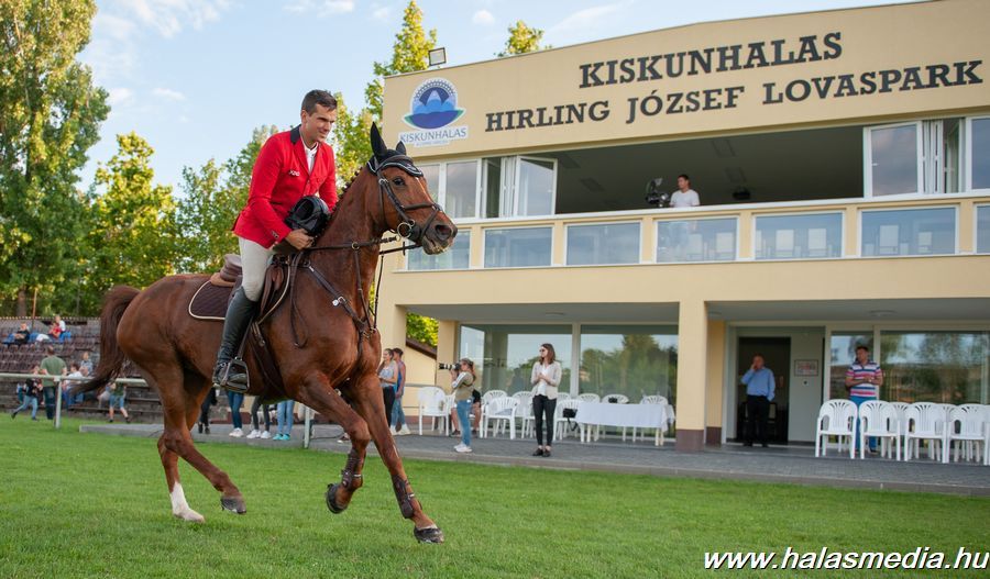 Ifj. Szabó Gábor mindent vitt a Timpex ménes lovaival (galéria)