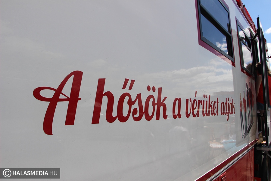 (►) Szerdán Ön is hős lehet
