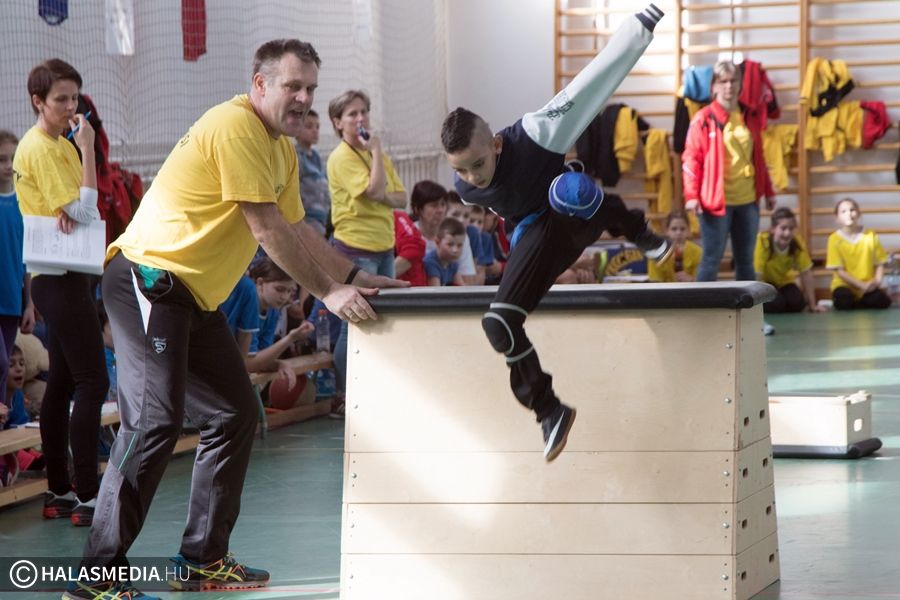 Országos döntőben a Kertváros (galériával frissítve)
