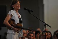 Fergeteges jótékonysági koncert Illényi Katicával