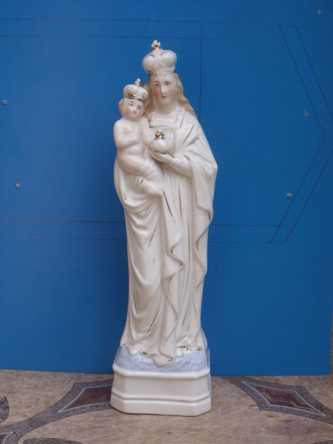 Szétverték a Mária-szobrot (galériával)