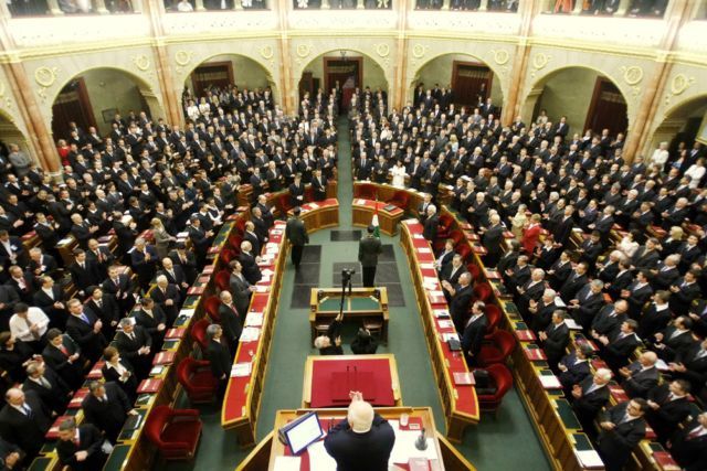 Gázolt a képviselő