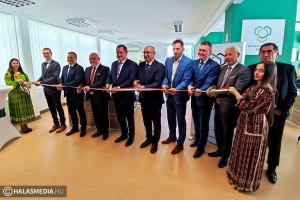 (►) Halason nyílt meg az ország első Vállalkozásfejlesztési Központja