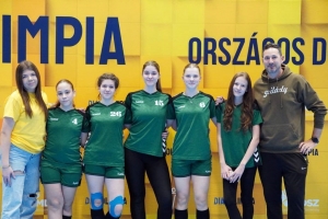 Floorball: a sziládys lányok országos hatodik helye