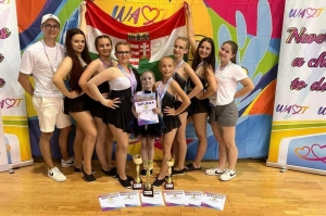 Többszörös világbajnok a Kyra Dance Team